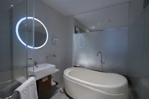 Phoenix Impression Hotel - Image 2