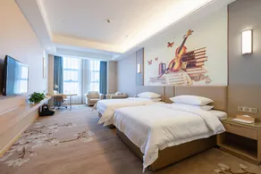 Vienna Hotel Jinan Railway Station - Image 2