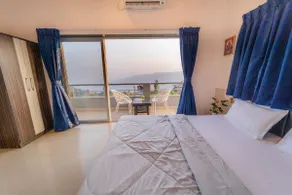 Momentous Villa & Rooms - Image 2
