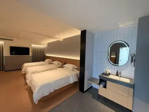 Youjia Alien E-Sports Hotel (Tongruili) - Image 5