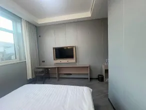 Jimmy Hotel - Image 5