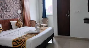 Hotel Oak Tree Jaipur - Image 3