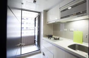 Two bedrooms with living room - Image 3