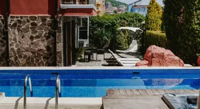 Red Iguana Hotel - Image 3