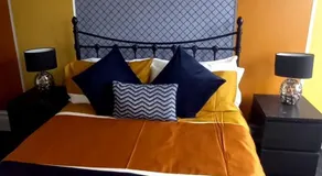 Shananagens Guesthouse - Image 2