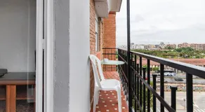 private room in shared apartment Valencia WorkStay - Image 3