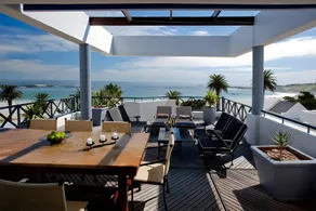 Place on the Bay - Image 2
