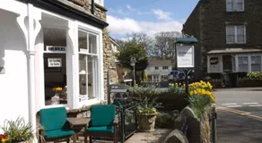 Windermere Lynwood Guest House - Image 2