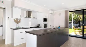 Beachfront Escape Busselton - Image 3