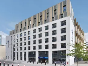 Travelodge London City - Image 2