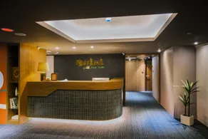 Giant Rich Hotel - Image 3