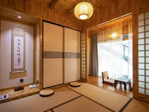 Xingyue Space Folk Hotel - Image 2