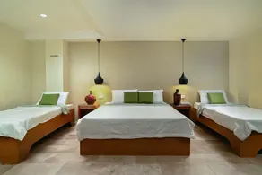 HOTEL GEORGE - Image 5