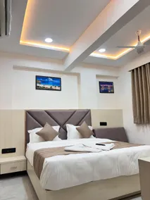 Hotel Hill Top - Image 4