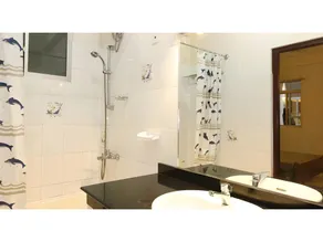 N S Apartment - Image 4