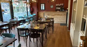 Restaurant Hostel Aan Tafel - Image 2