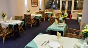 Royal Square Hotel - NEC & Birmingham Airport - Image 3