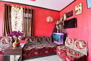 OYO 41006 Hotel Highway Home - Image 4