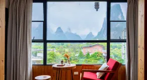 Yangshuo Shui Mo Ju courtyard - Image 2