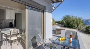 Villa Maria Sea View by Estia - Image 3
