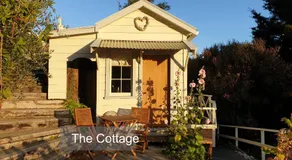 Bluff Hill Bed & Breakfast - Image 2