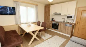 Double room, shower, toilet - Image 3