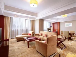 Changshu Zhongjiang Dekin Hotel - Image 4
