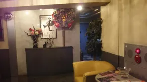 Hotel Sting - Image 4
