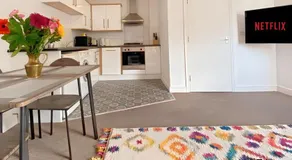 Cambridge Stays JG 2BR ApartHotel - Image 3