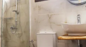 Lemon Tree House - Image 4