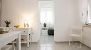 Appartement de vacances avec jardin, terrasse et internet haut débit | Vue jardin - Image 2