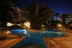 TROPIKAL HOTEL (ADULT ONLY) - Image 4