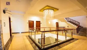 Gia Le Hotel - Image 4