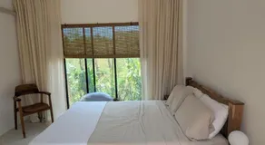 Eco Sustainable Bungalow 10 min Walk from Beach - Image 2
