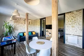 Appartement avec vue et loggia - Image 4