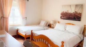 Kilcar Lodge - Image 2