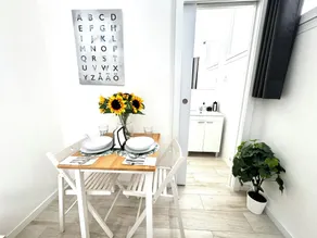 Oshun Cinco Torres Suites - Image 2