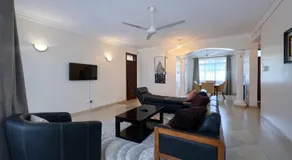 Ary Homestay Nyali- 2 Bedroom Behind City Mall - Image 2