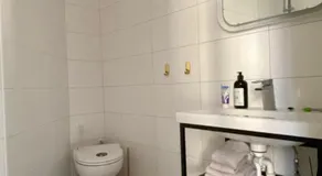 lägenhet på innergården - Image 2