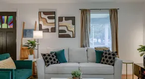 Beautiful - 4bd with Contemporary Interior - Image 2