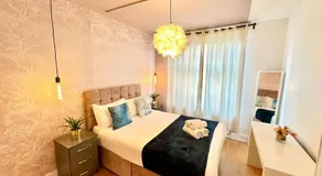 London Eye Family Apartments - Image 2