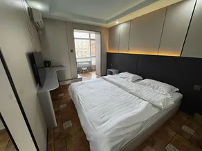 Left Bank Hotel (Jiangbei Normal University Xueyuan Road Branch) - Image 2
