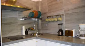 VSS Tropical Oasis in Arecibo - Modern Comfort & Island Vibes - Image 4