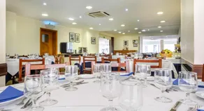 Catolica Hotel - Image 4