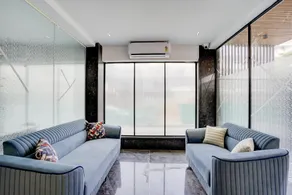 Townhouse Sector 49 Gurugram Formerly Hotel P66 - Image 3