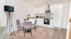 Lovely 2 Bedroom Apartment in Central Nottingham - Image 3