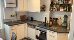 Zentrales Zimmer mit eigenem Balkon - Image 4
