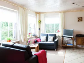 Attractive Apartment in Bettenfeld wiith Garden and BBQ - Image 3