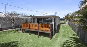 Wills Avenue No. 12. Golden Beach - Image 5