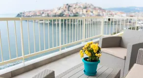 Olive House Apartments - Image 5